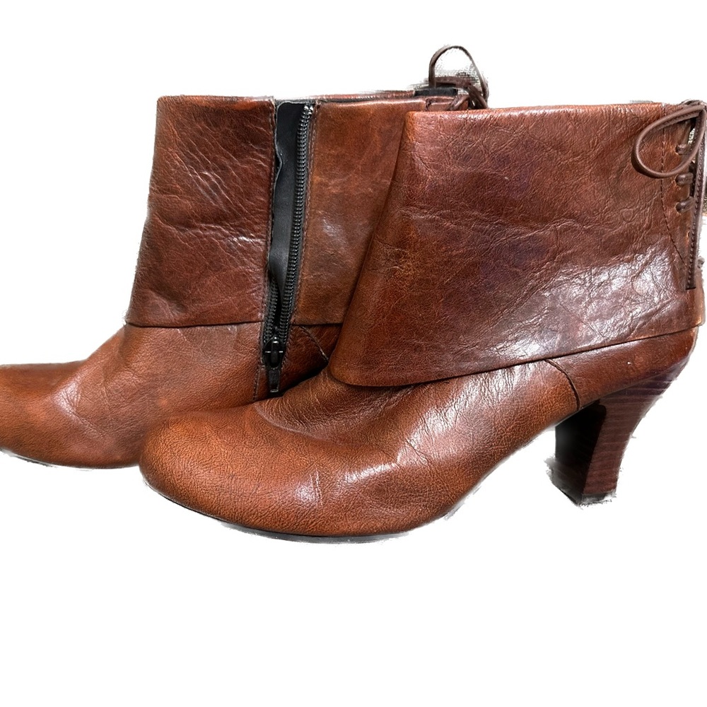 BORN brown booties size 10